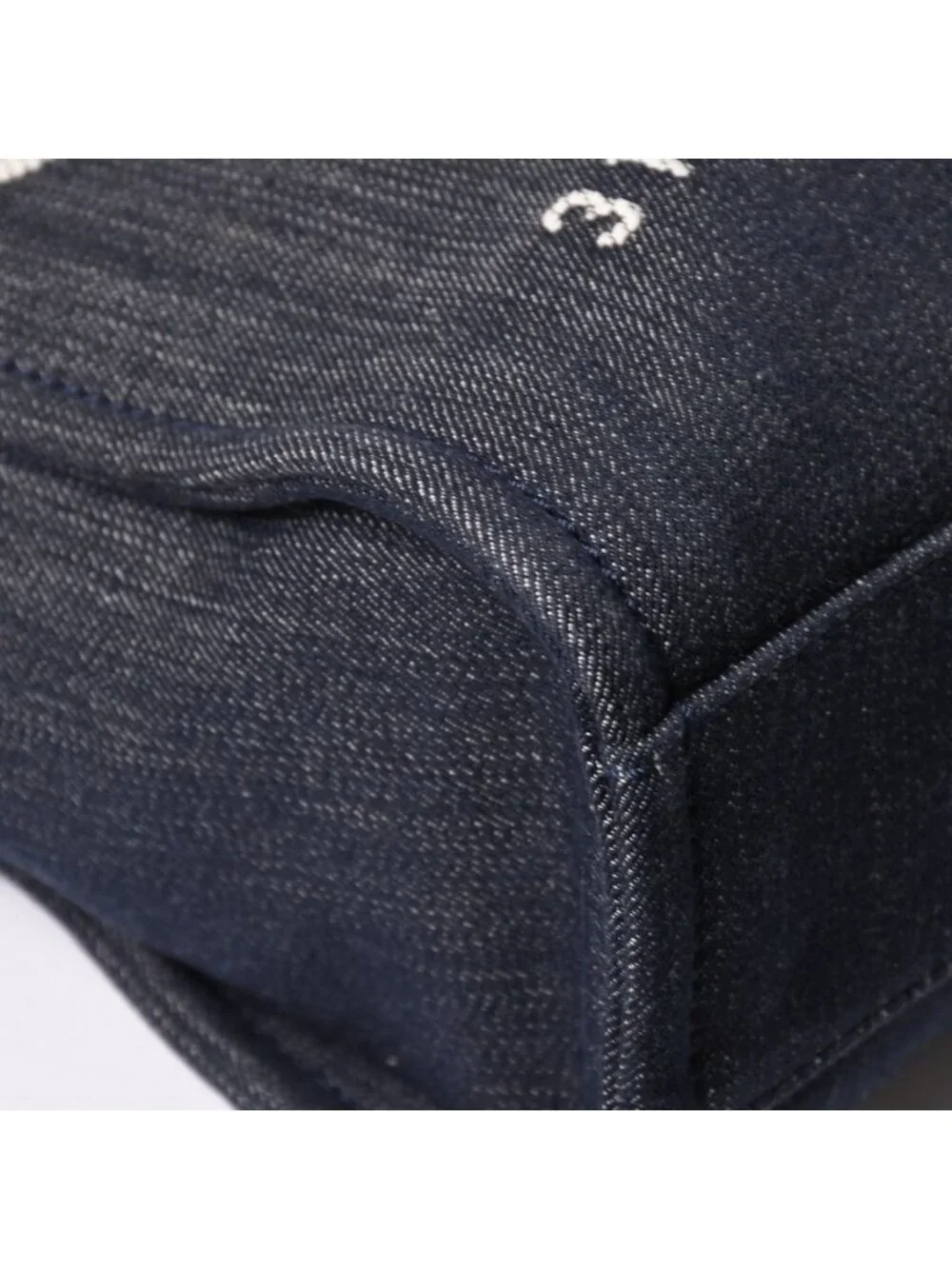 Chanel Deauville PM Chain Tote Shoulder Bag Denim Canvas CC Logo Navy Gold